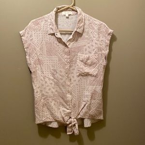 Women’s Becaal Short Sleeved Blouse, Front Tie, Handkerchief Design Size Medium